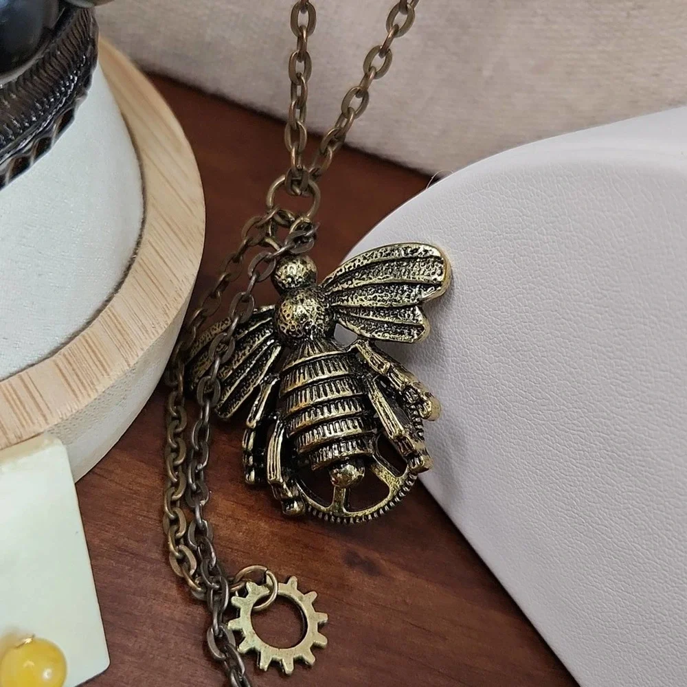 ****SOLD****Jewelry Lot 64. Vintage to Modern - Picture 7 of 16